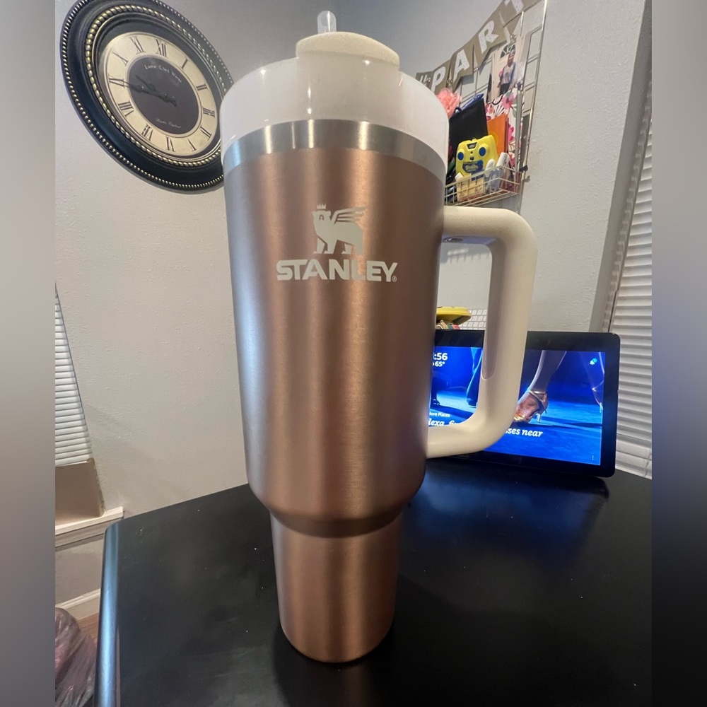 Rose Gold Stanley 40oz tumbler